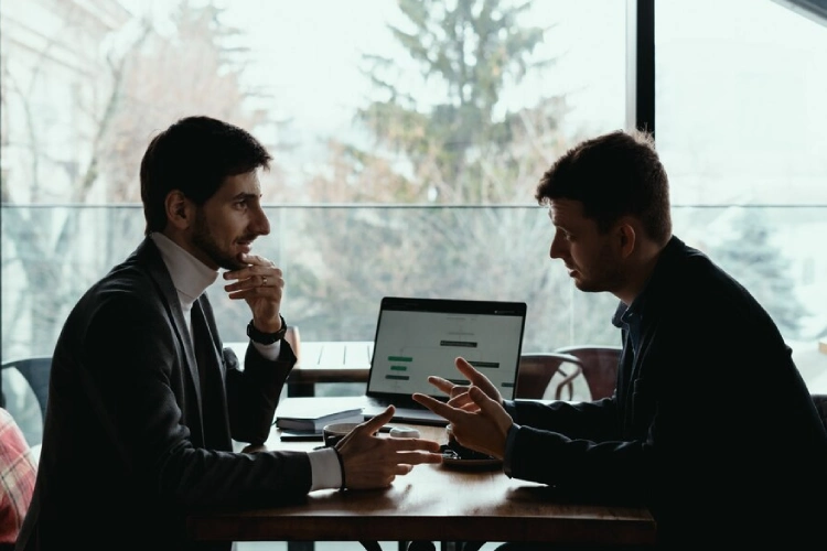 نحوه برگزاری یک جلسه کاری با ترکیه‌ای