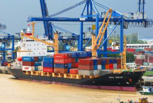 کاهش حقوق گمرکی