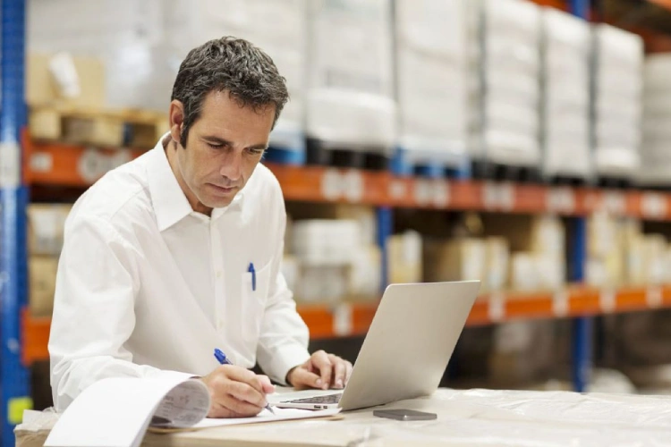 وظایف حق‌العمل‌کاری گمرک