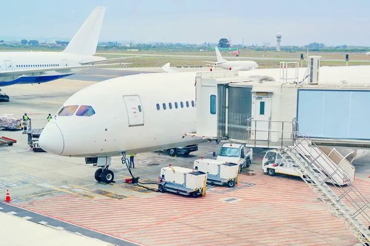 هزینه گمرک، بیمه، بسته‌بندی و انبارداری